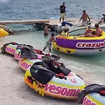 A1-apt W Shared Pool & Balcony Next To The * Trogir