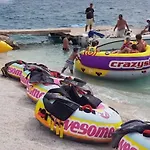 A1-apt W Shared Pool & Balcony Next To The * Trogir