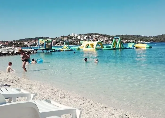 Apartman A1-apt W Shared Pool & Balcony Next To The