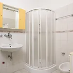 A1-apt W Shared Pool & Balcony Next To The تروغير