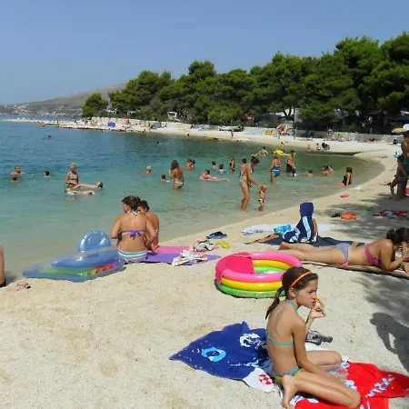 A1-apt W Shared Pool & Balcony Next To The Trogir